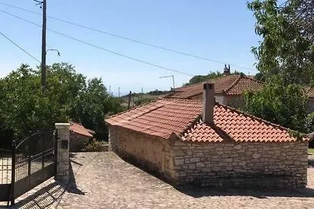 Fotini's Stonehouse Holiday home Khomateron