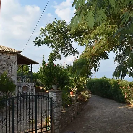 Fotini's Stonehouse Ferienhaus