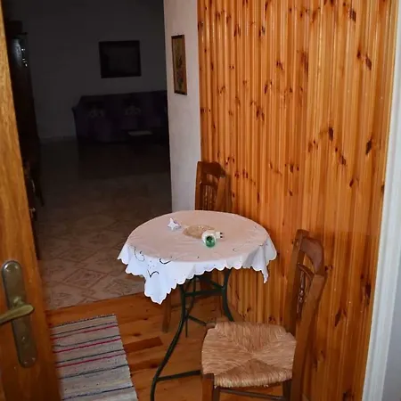 Fotini's Stonehouse Holiday home Khomateron