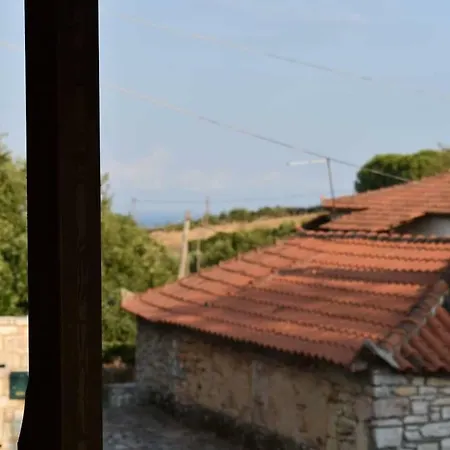Fotini's Stonehouse Holiday home Khomateron